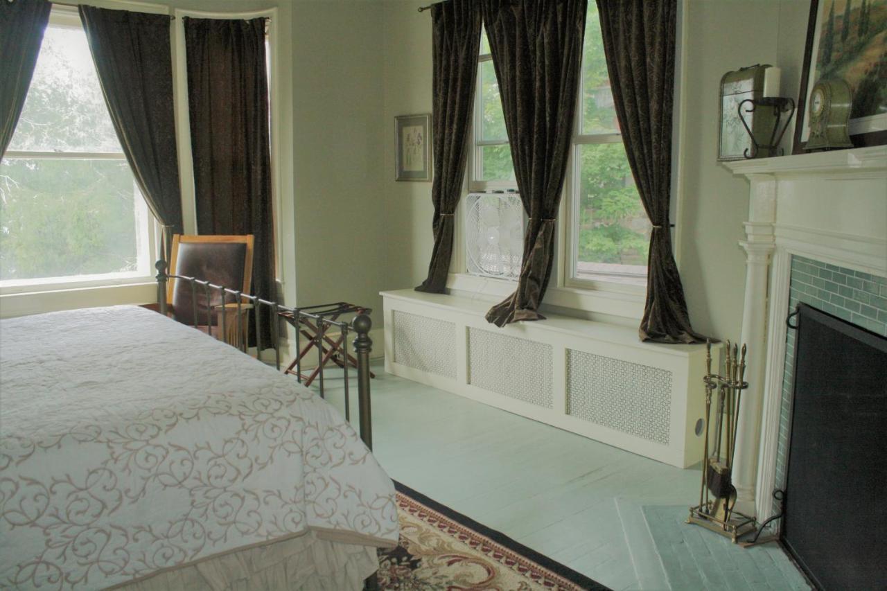 Franklin Manor Bed And Breakfast Saranac Lake Extérieur photo