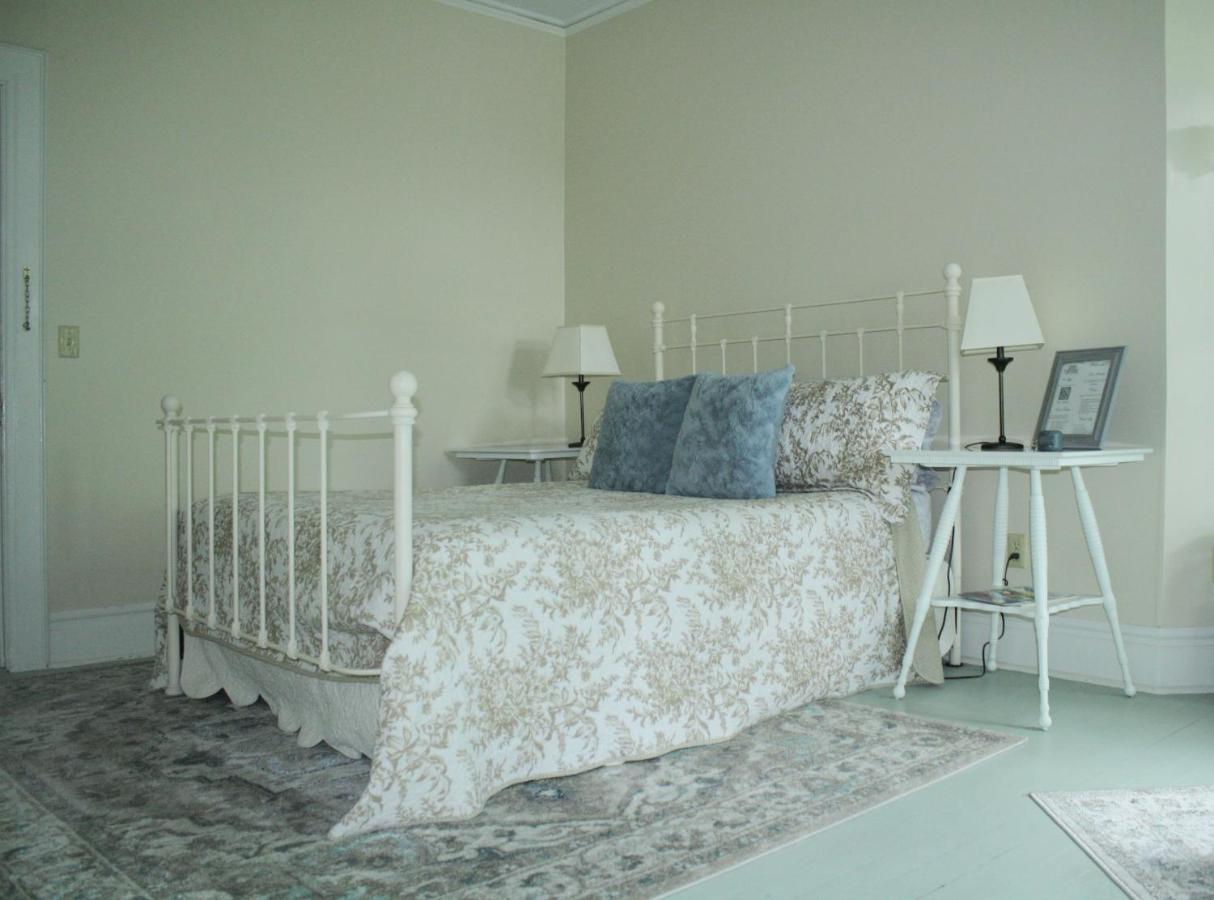 Franklin Manor Bed And Breakfast Saranac Lake Extérieur photo